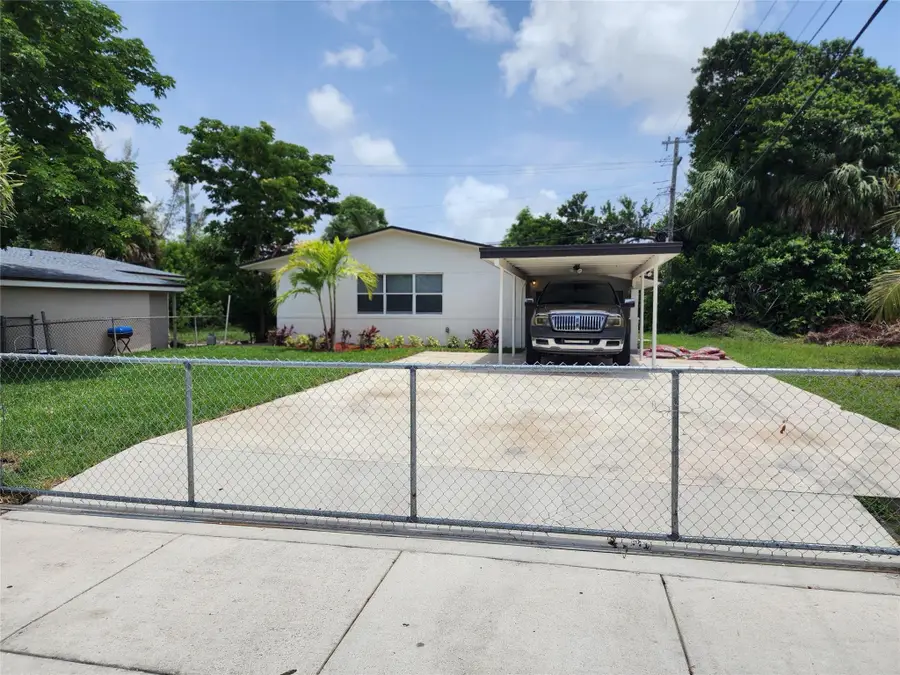 2909 NW 13th St, Fort Lauderdale, FL 33311 - Image #2