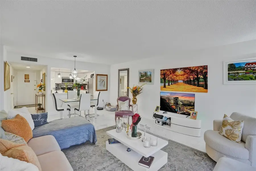 18041 SE Biscayne Boulevard #503, Aventura, FL 33160 - #2