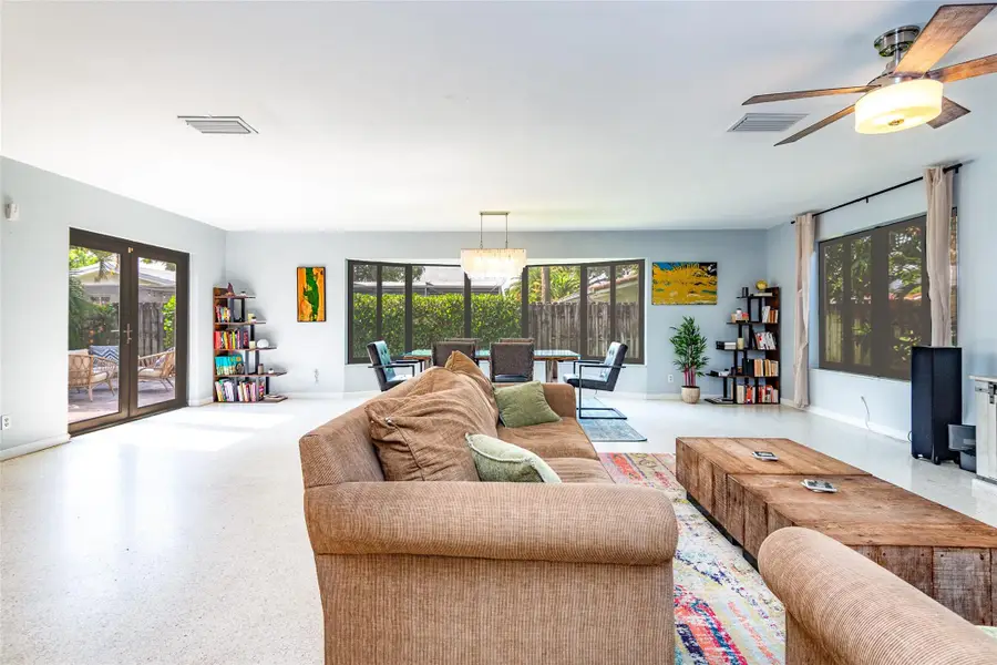 2113 NE 62nd St, Fort Lauderdale, FL 33308 - Image #2