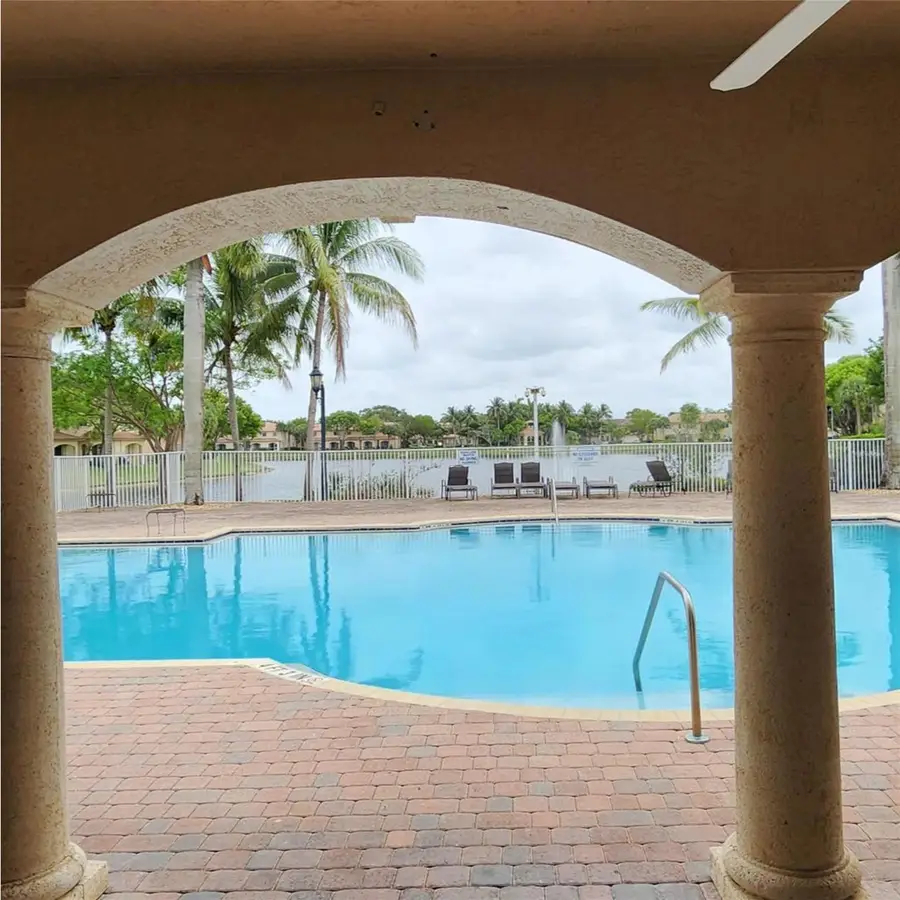 2577 SW 83rd Ter #102, Hollywood, FL 33025 - Image #3