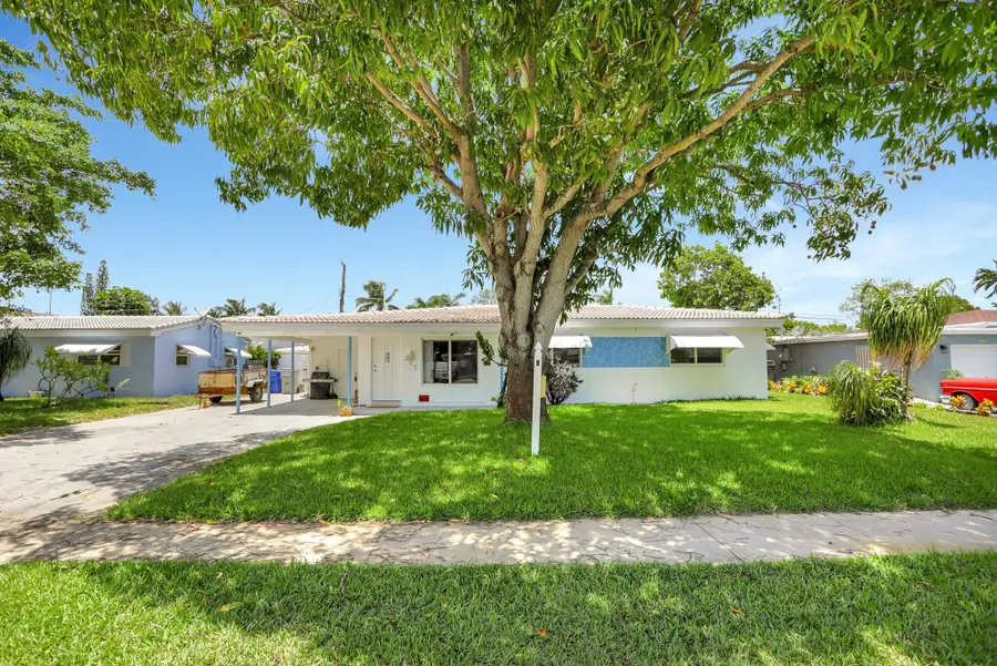 217 SW 9th Ct, Pompano Beach, FL 33060 - Image #2