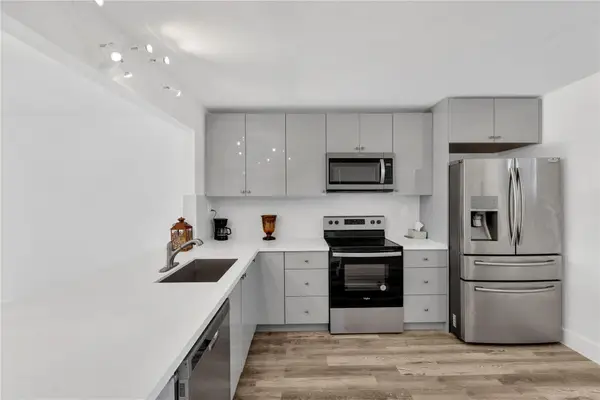 3930 Inverrary Blvd #702, Lauderhill, FL 33319