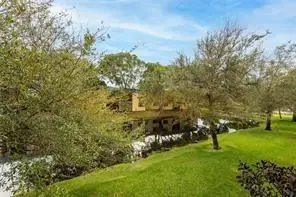 193 Lakeview Drive #103, Weston, FL 33326 - Image #2