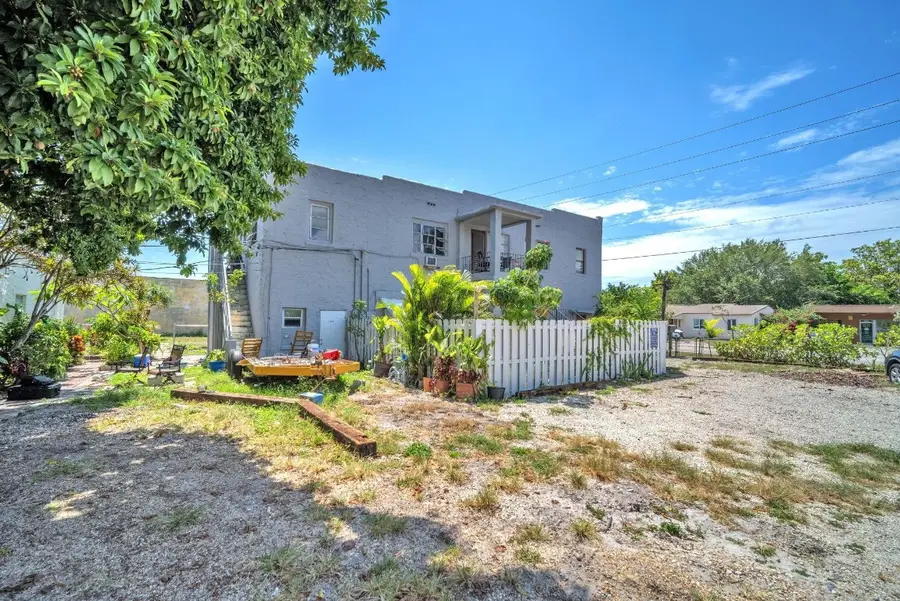 2135 Washington Street, Hollywood, FL 33020 - Image #3