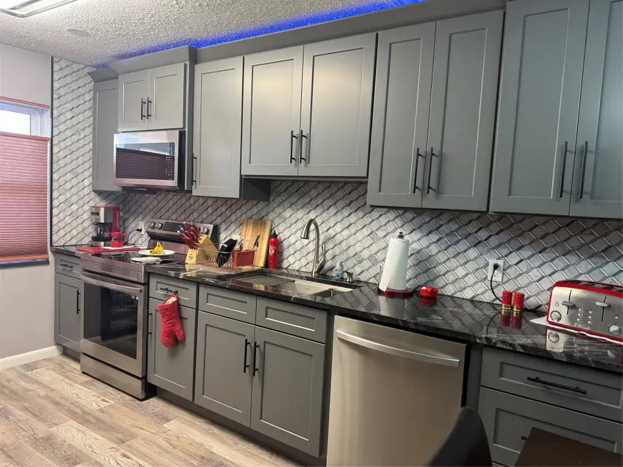 25 SE 13th St #B2, Boca Raton, FL 33432 - Image #2