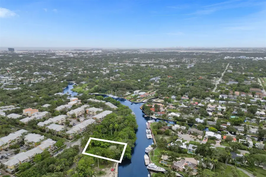 351 SW 14th Way, Fort Lauderdale, FL 33312 - Image #2