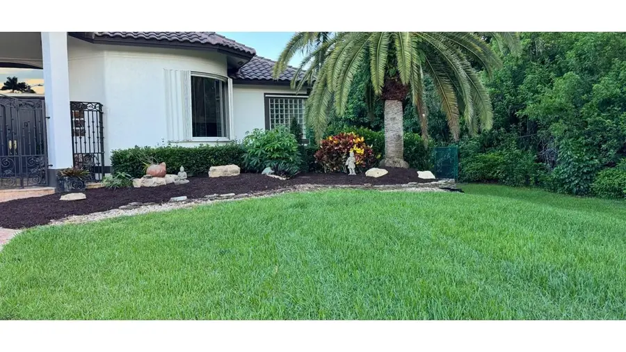 11720 NW 9th Street, Plantation, FL 33325 - Image #3