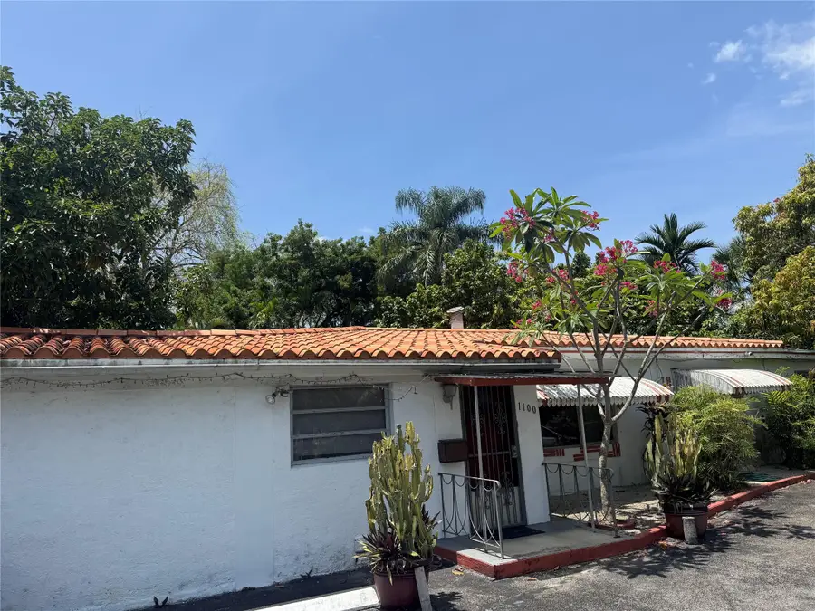1100 NE 182nd St, North Miami Beach, FL 33162 - Image #2