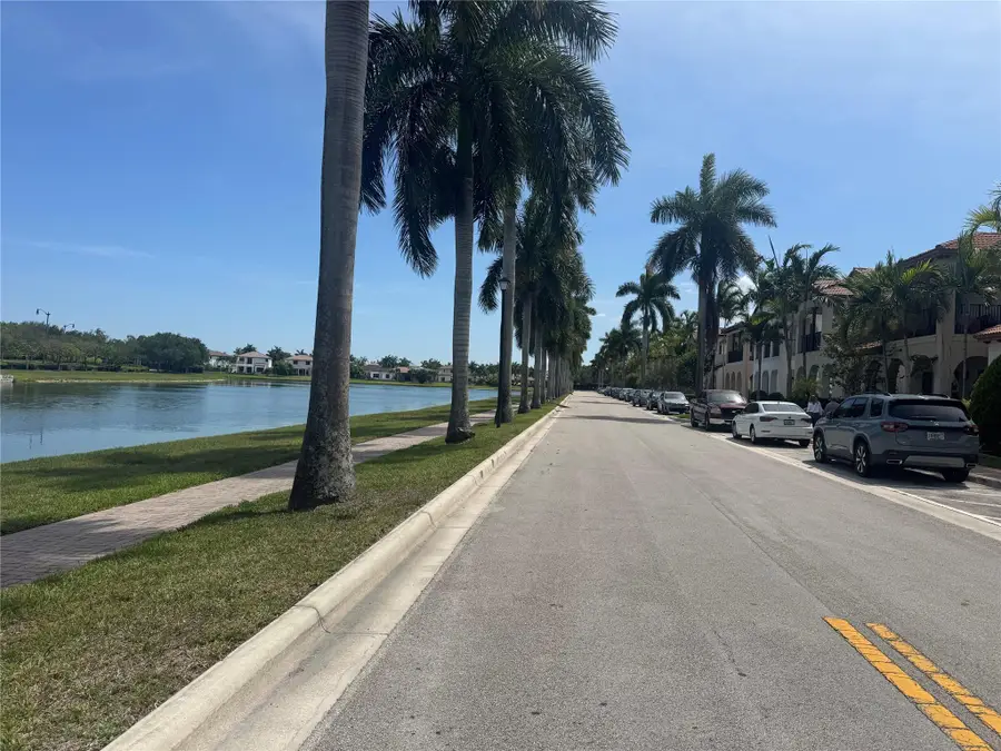 3730 NW 84th Way, Cooper City, FL 33024 - Image #3