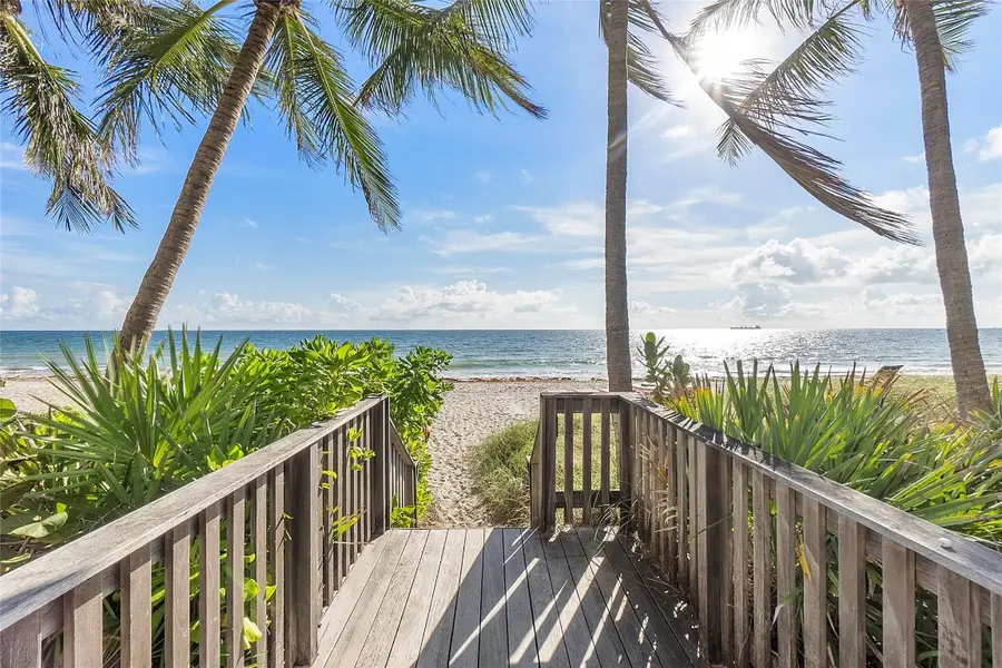 2011 N Ocean Boulevard #403, Fort Lauderdale, FL 33305 - Image #3