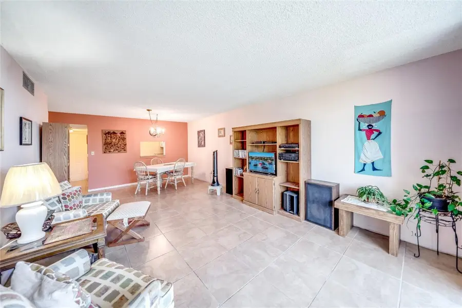 2860 Somerset Drive #404K, Lauderdale Lakes, FL 33311 - Image #3