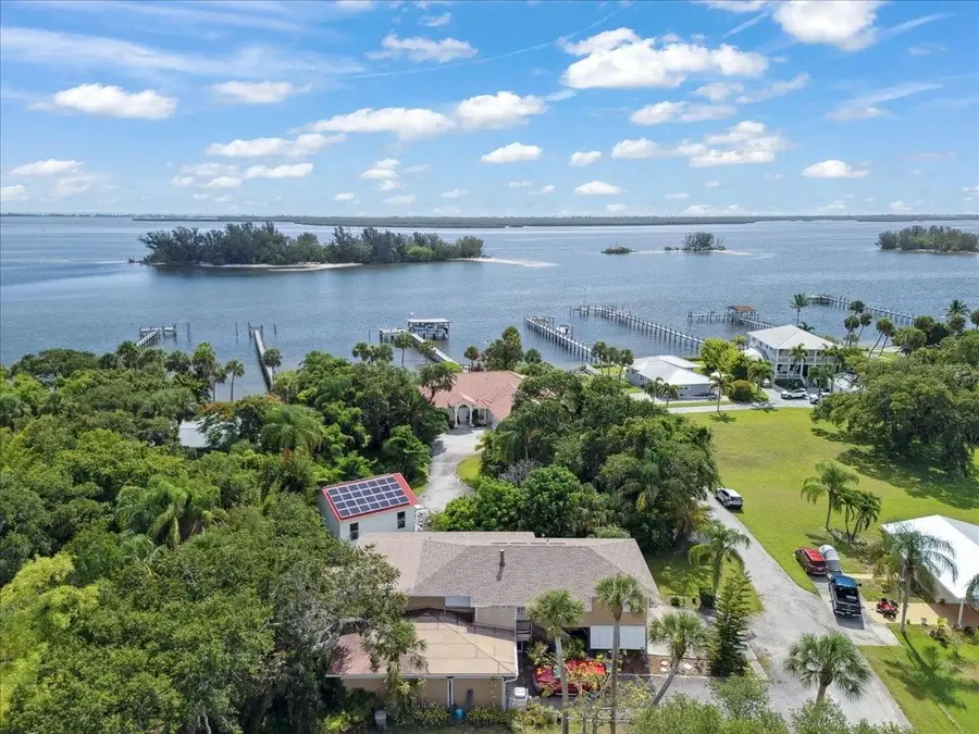 6570 114th Ln, Sebastian, FL 32958 - Image #3