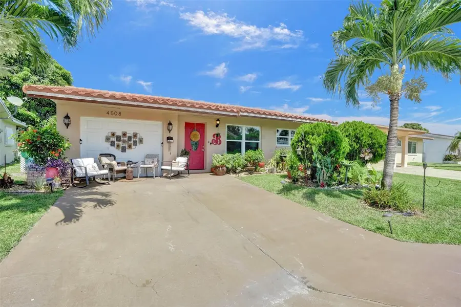 4508 NW 43rd Terrace, Tamarac, FL 33319 - #2
