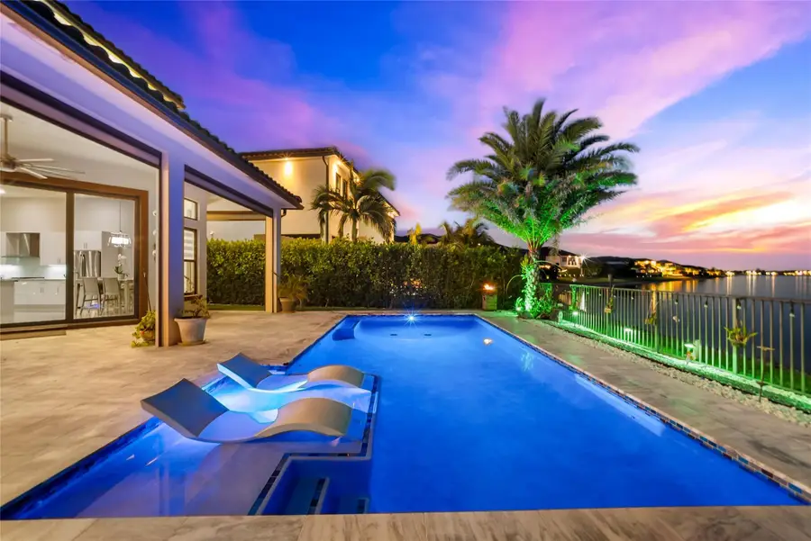 9295 Parkland Bay Dr, Parkland, FL 33076 - Image #2