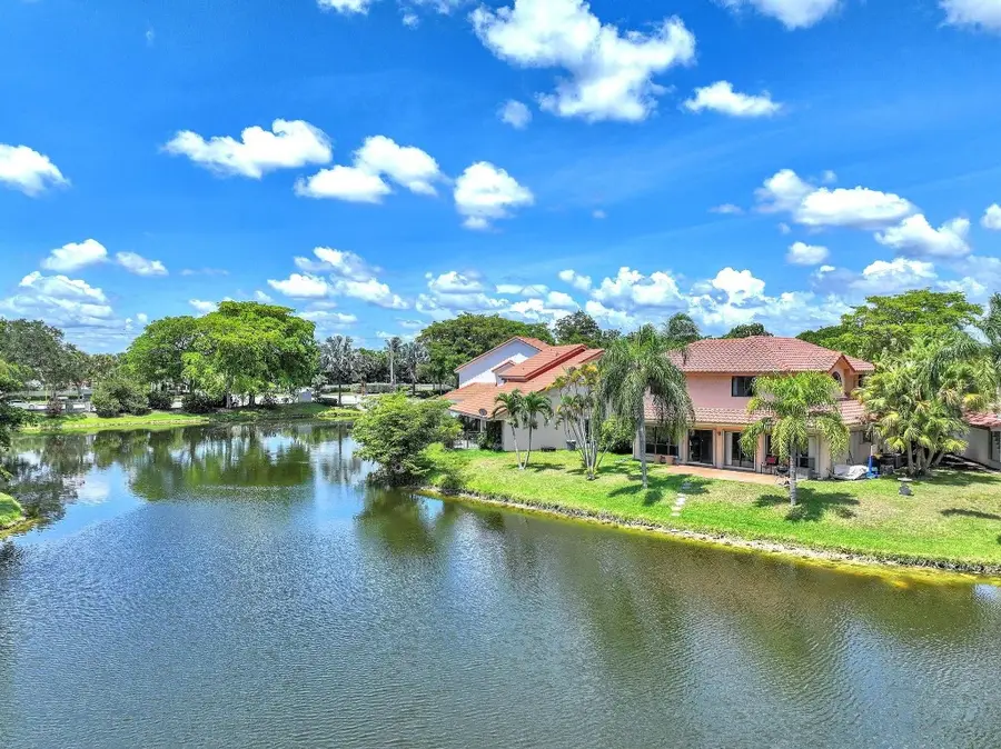 1838 NW 94th Avenue, Plantation, FL 33322 - #2