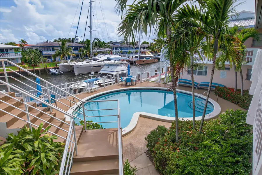2824 NE 33rd Ct #8, Fort Lauderdale, FL 33306 - Image #3