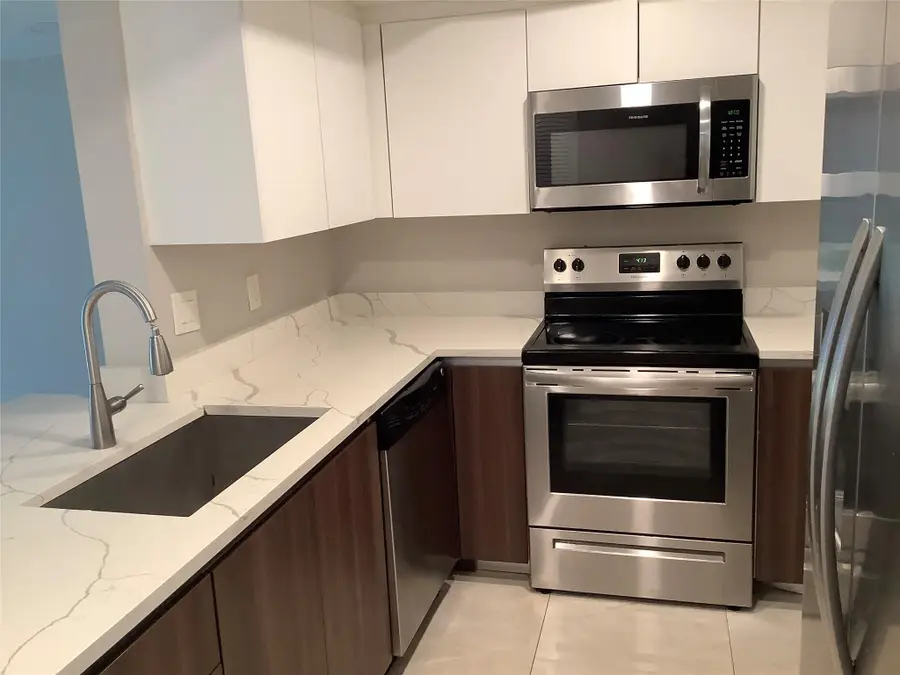 65 Deer Creek Rd #102, Deerfield Beach, FL 33442 - Image #2