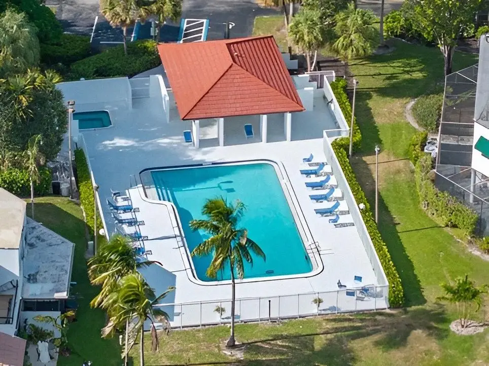 511 NW 36th Ave, Deerfield Beach, FL 33442 - Image #1