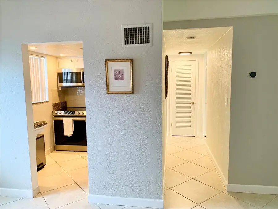 6550 Winfield Blvd #105, Margate, FL 33063 - Image #3