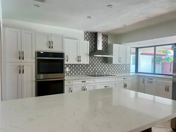 4000 N 37th Ave, Hollywood, FL 33021