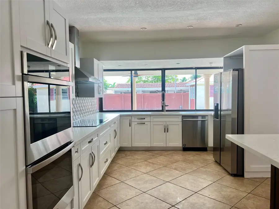 4000 N 37th Ave, Hollywood, FL 33021 - Image #2