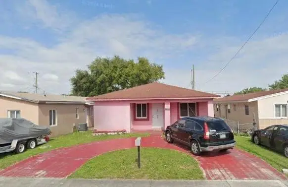 2227 Farragut St, Hollywood, FL 33020