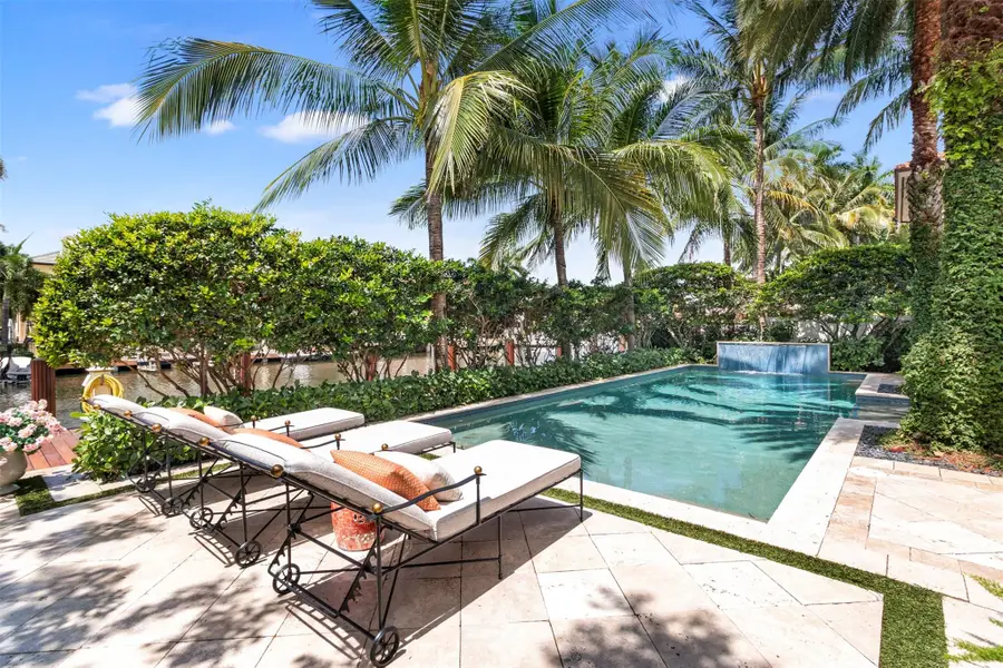 15 Pelican Dr, Fort Lauderdale, FL 33301 - Image #2