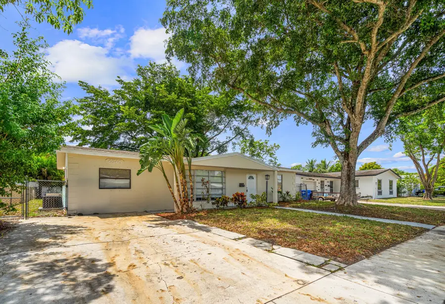 6540 SW 8th St, North Lauderdale, FL 33068 - Image #2