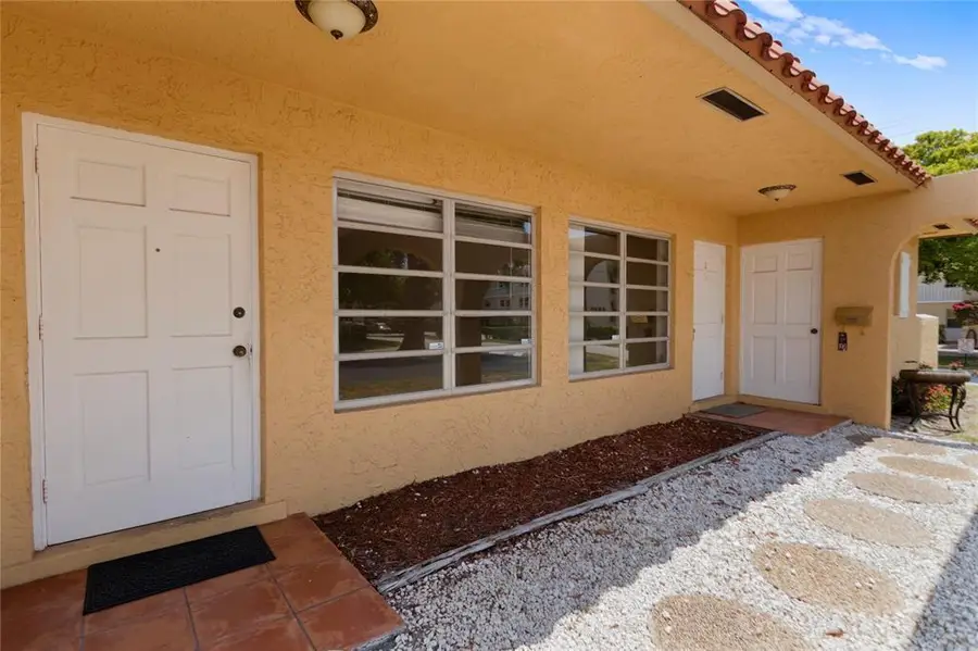 697 Ipswich St, Boca Raton, FL 33487 - Image #2