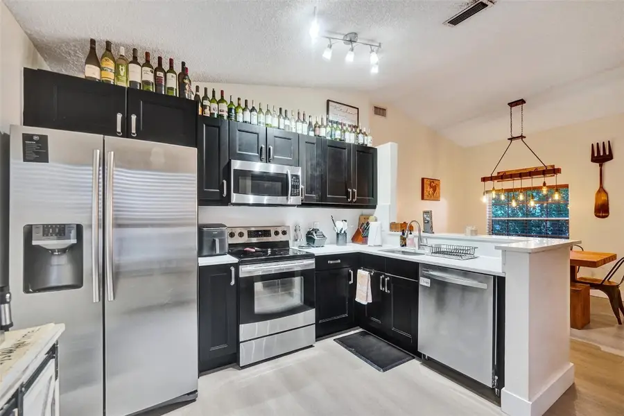 895 SW 180th Terrace, Pembroke Pines, FL 33029 - Image #3