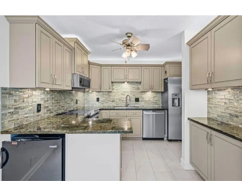 5270 Fountains Drive #102, Lake Worth, FL 33467 - Image #2