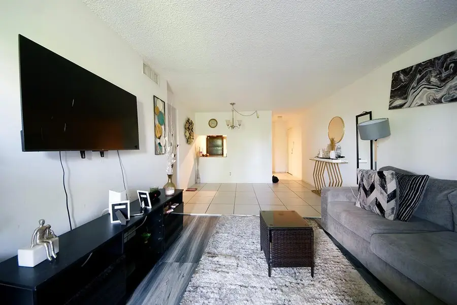 1900 N Congress Ave #407, West Palm Beach, FL 33401 - Image #2