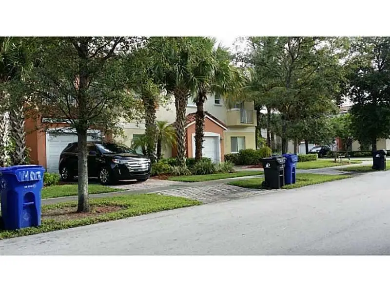 1403 NW 2 St #1403, Fort Lauderdale, FL 33311 - Image #3