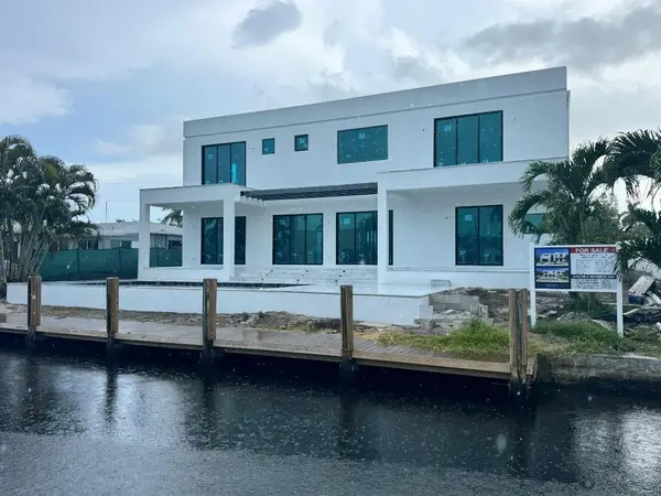 1205 Avocado Isle, Fort Lauderdale, FL 33315