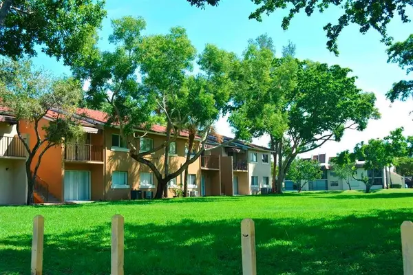 1163 Lake Terry Dr #L, West Palm Beach, FL 33411