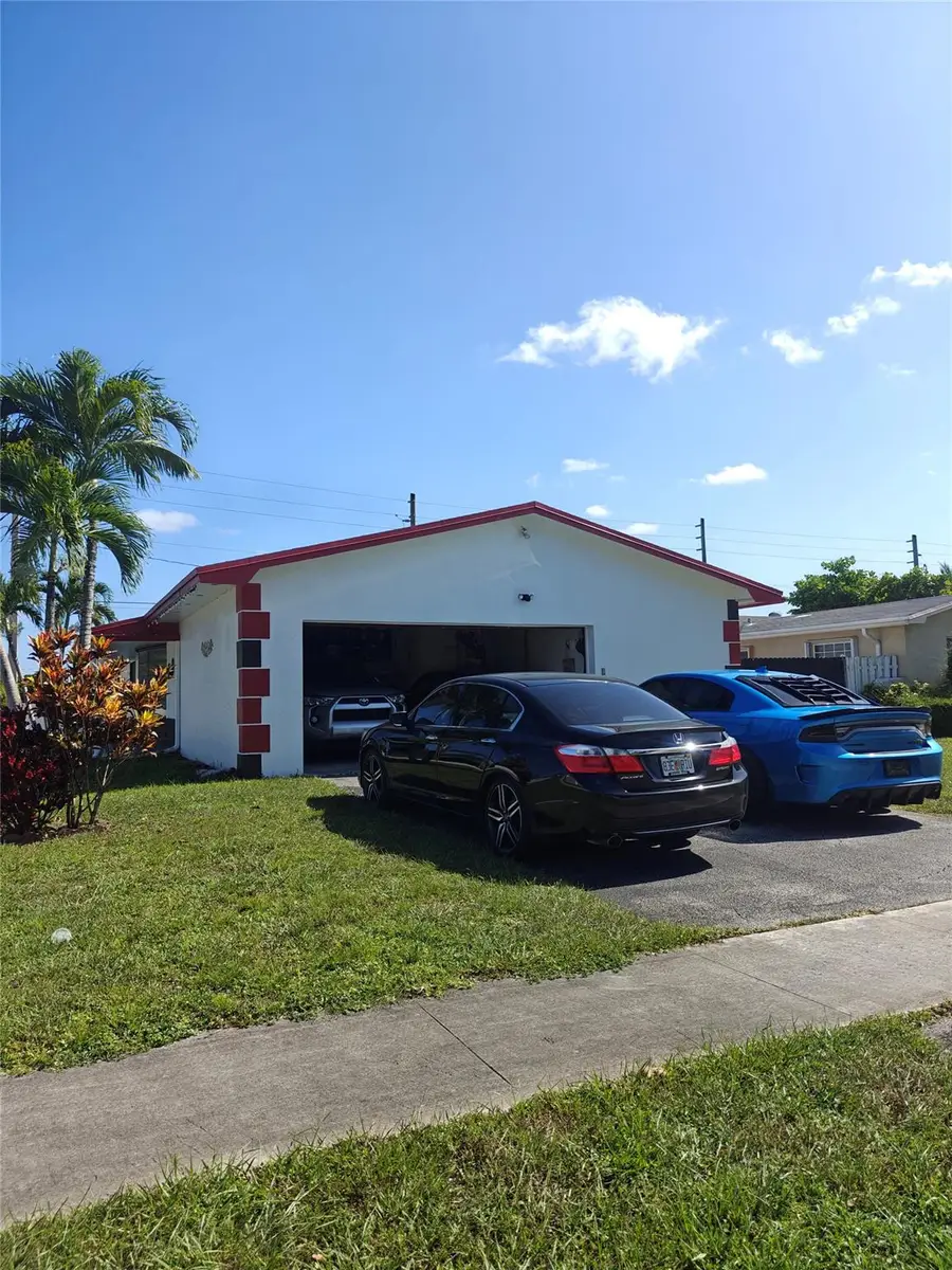 600 S 46th Ave, Hollywood, FL 33021 - Image #2