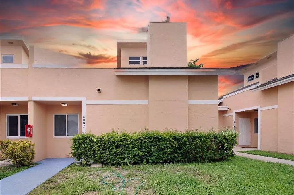 4087 Coral Springs Dr #2, Coral Springs, FL 33065 - Image #1