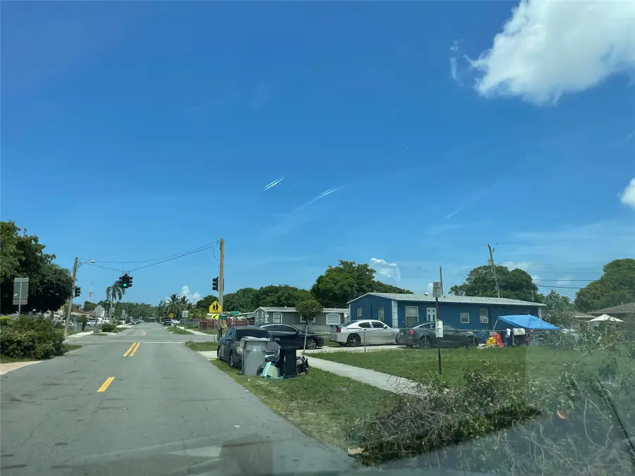 1589 NW 6th Ave, Pompano Beach, FL 33060 - Image #3