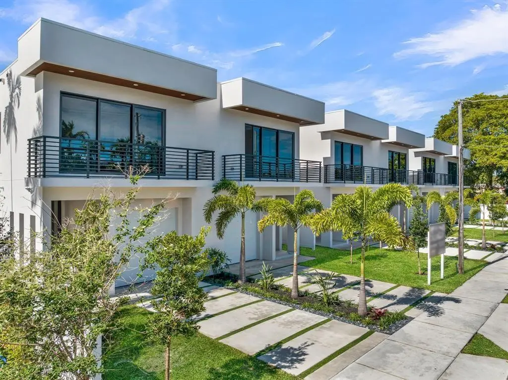 920 NE 17th Ave, Fort Lauderdale, FL 33304 - Image #1