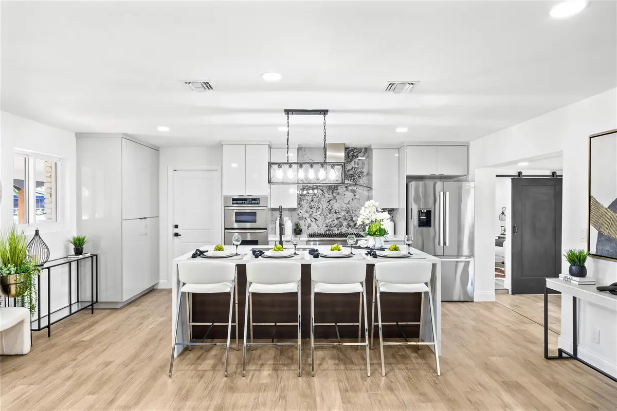 3400 NE 17th Way, Oakland Park, FL 33334 - Image #1