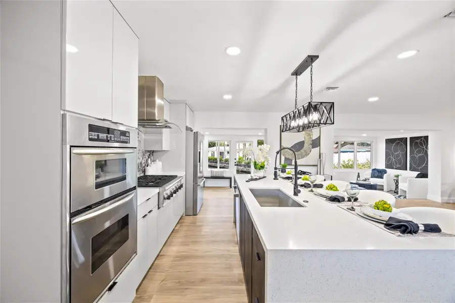 3400 NE 17th Way, Oakland Park, FL 33334 - Image #3