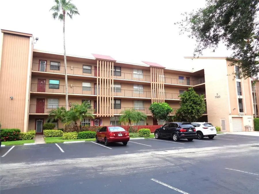 7320 Lake Circle Drive #101, Margate, FL 33063 - Image #2