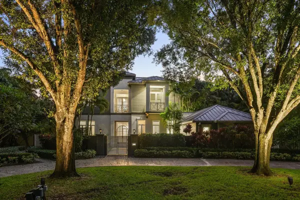 101 Holly Lane, Plantation, FL 33317