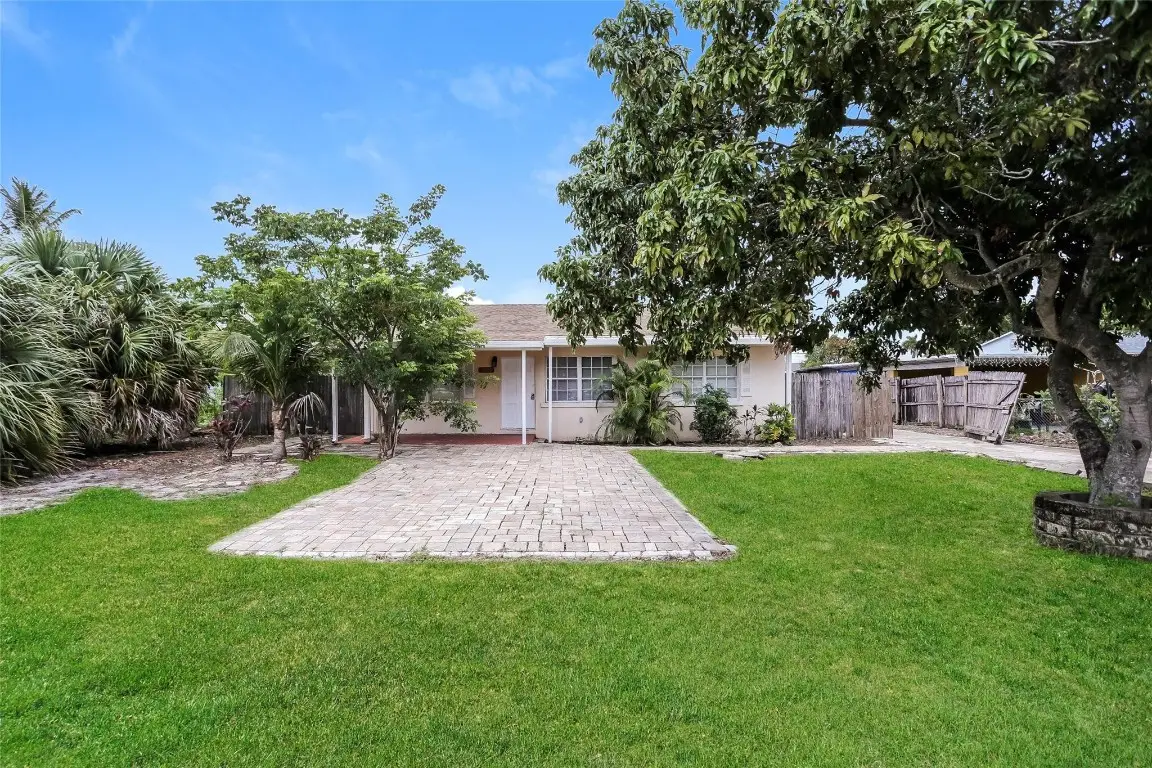 2903 Apalachee Road, West Palm Beach, FL 33406 - Image #1