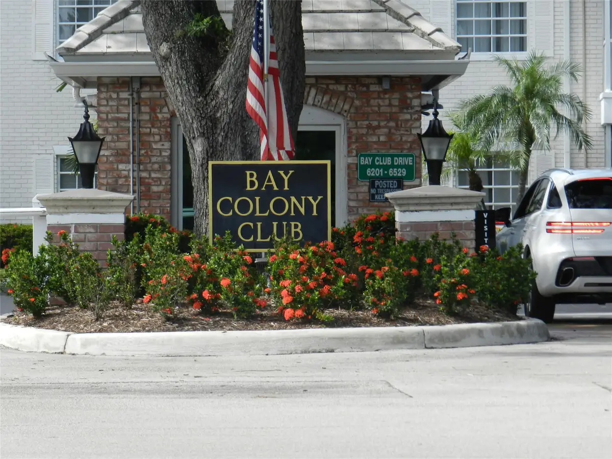 6307 Bay Club Dr #2, Fort Lauderdale, FL 33308 - Image #1