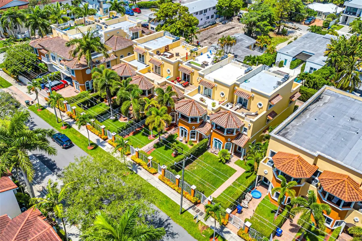 913 NE 17th Way, Fort Lauderdale, FL 33304 - Image #1