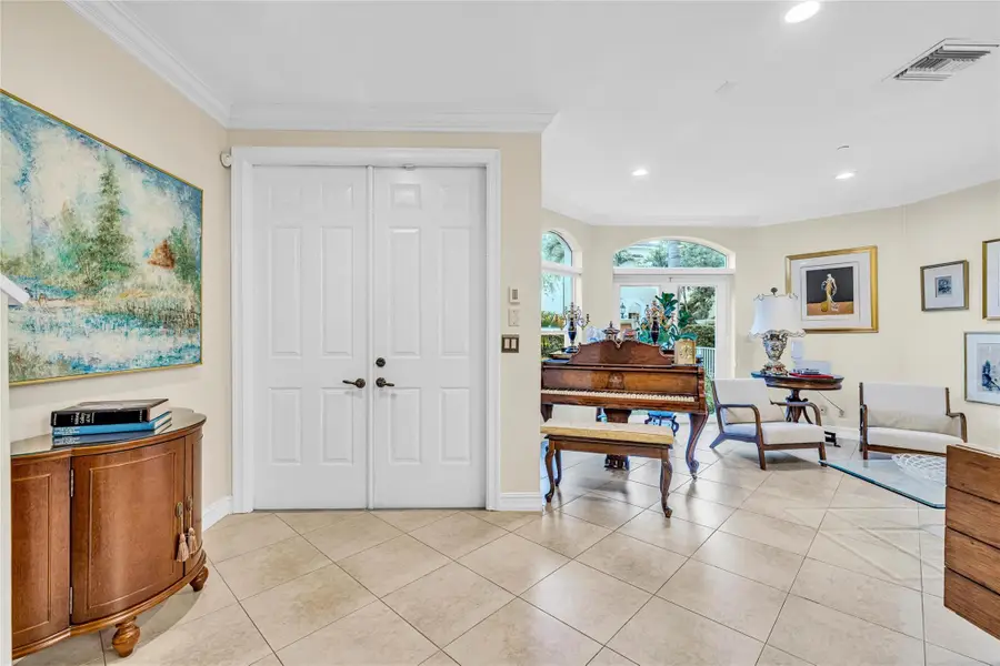913 NE 17th Way, Fort Lauderdale, FL 33304 - Image #3