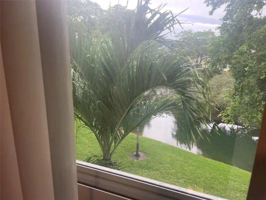 5161 W Oakland Park Blvd #309, Lauderdale Lakes, FL 33313 - Image #2