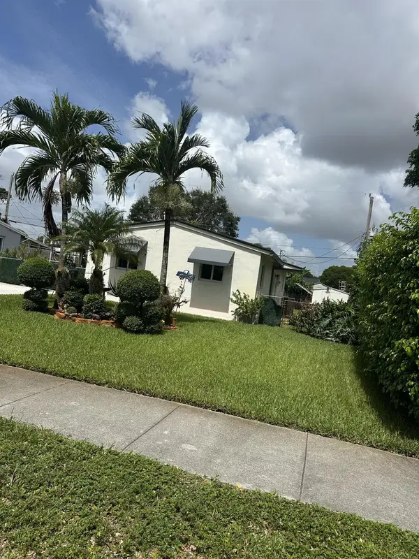 1620 N 71st Ter, Hollywood, FL 33024