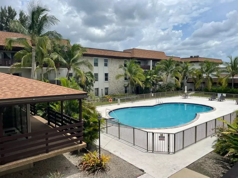 7483 SW 82nd St #A208, Miami, FL 33143 - Image #2